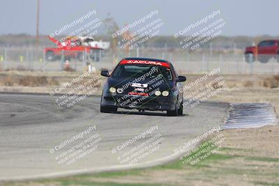 media/Oct-25-2025-CalClub SCCA (Sat) [[34c778dfbe]]/Group 2/Qualifying/